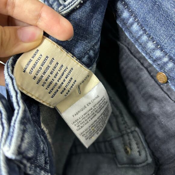 Miss Me JB6200P Boyfriend Capri Jeans Women's Size 28 - Picture 7 of 14